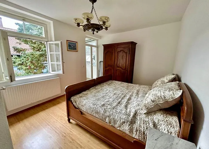 Exklusives Haus, Ruhig Gelegen Im Innenhof, Zentral, Lichtdurchflutet,
