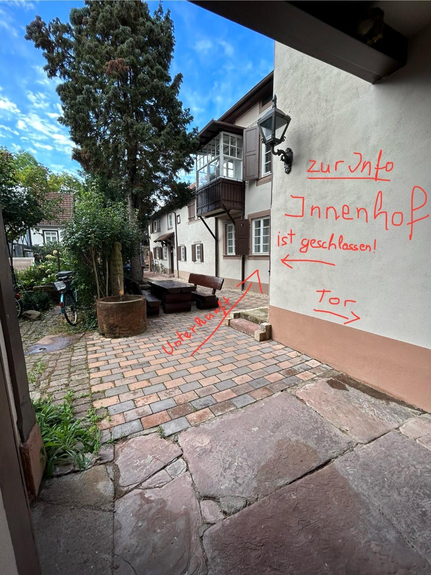 Exklusives Haus, Ruhig Gelegen Im Innenhof, Zentral, Lichtdurchflutet, Apartamento