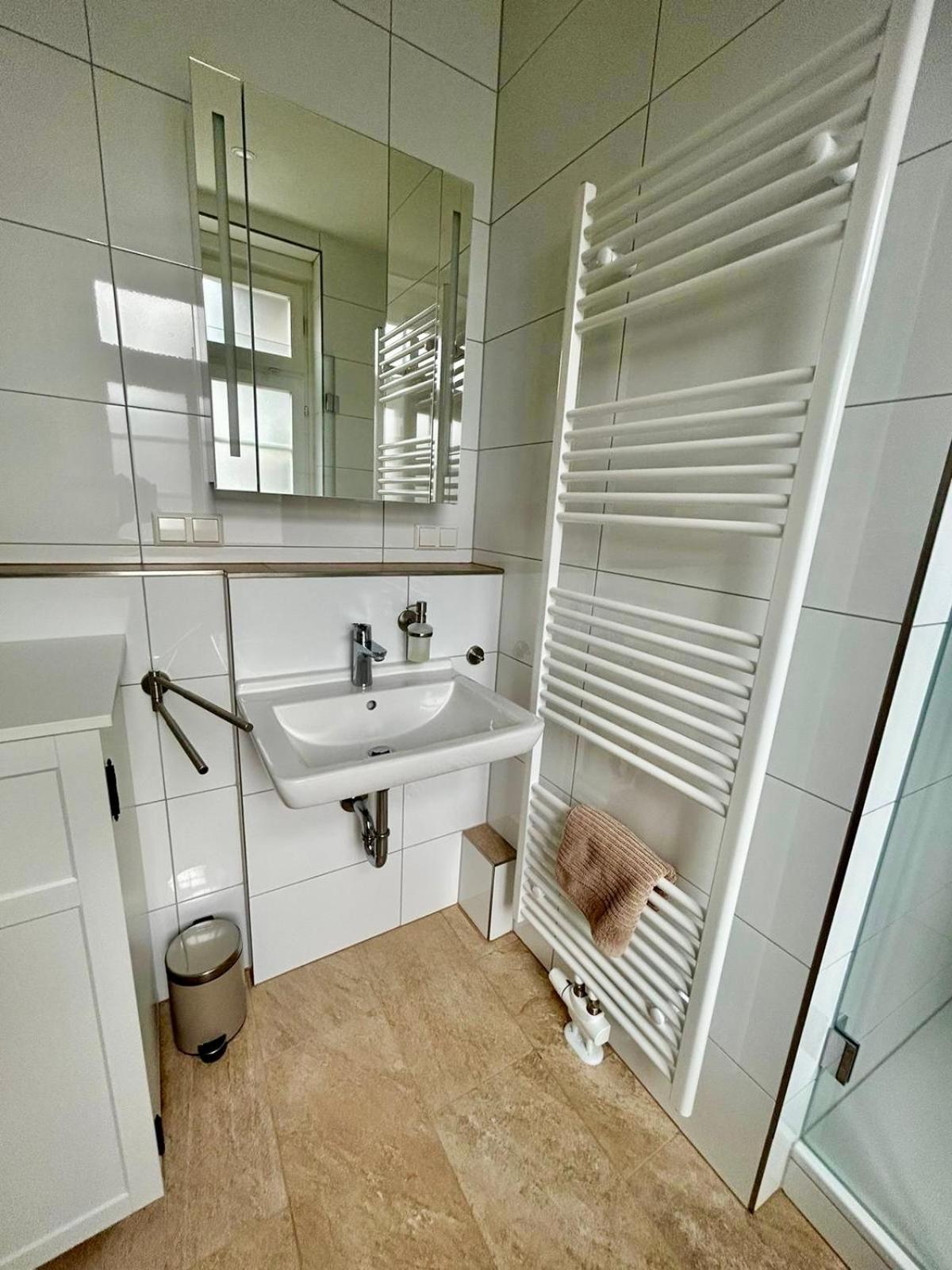 Exklusives Haus, Ruhig Gelegen Im Innenhof, Zentral, Lichtdurchflutet, *